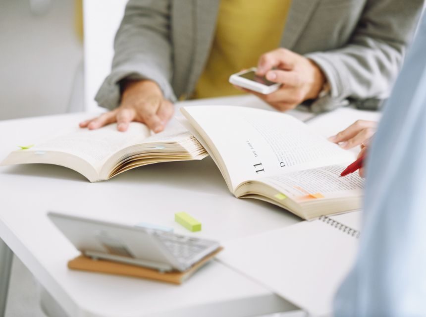 Renovación y Expedición de certificado de opositores en La Eliana