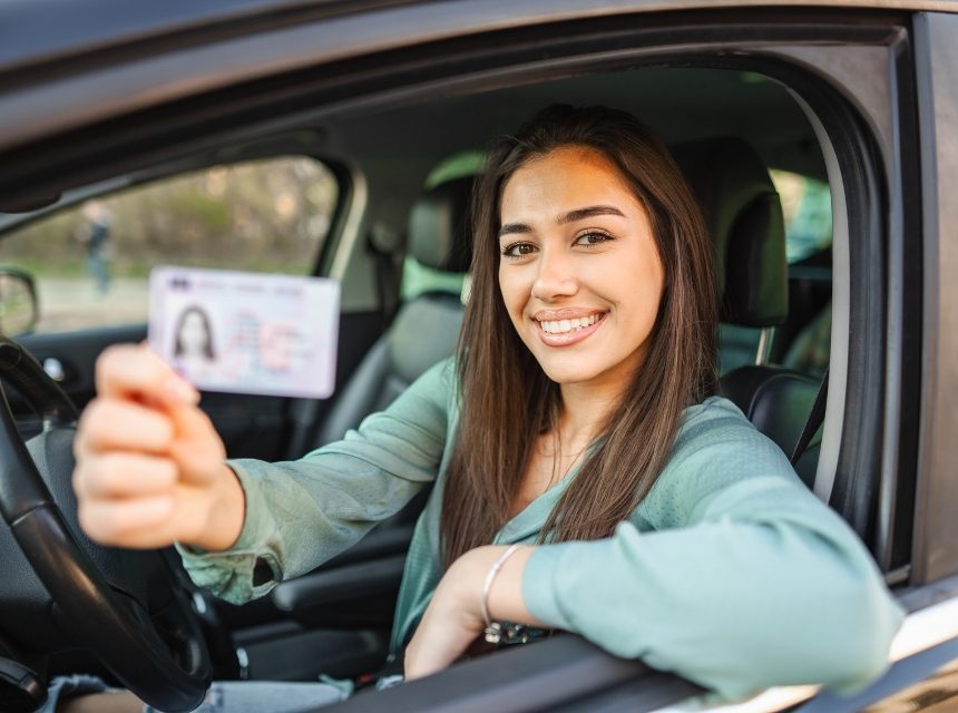 Renovación y Expedición de Carnet de conducir en San Antonio de Benagéber